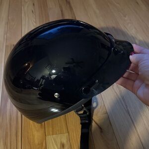 Sleek Black VR Headset by [Brand]